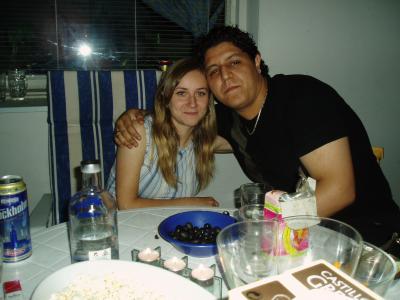 othmane avec sa copine en france!!!