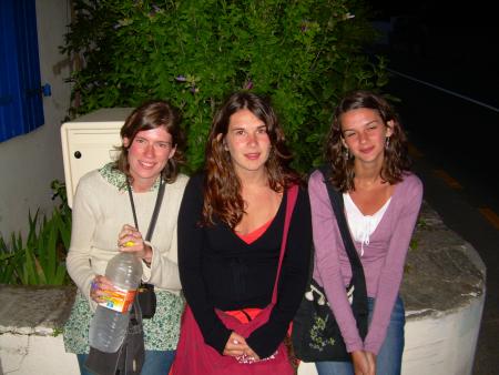 les trois copines...vs etes mignone les 3!!!