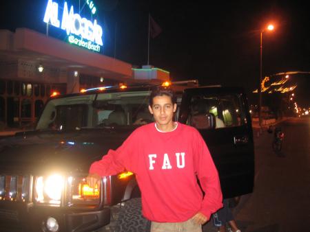 tro beau cette hummer